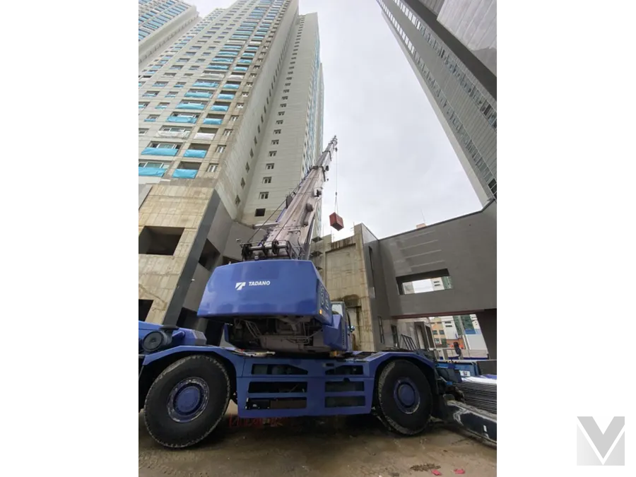 베테랑크레인 중량물 양중 현장 5